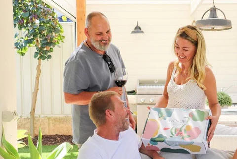 Gift Delivery Melbourne: How to Choose the Right Provider